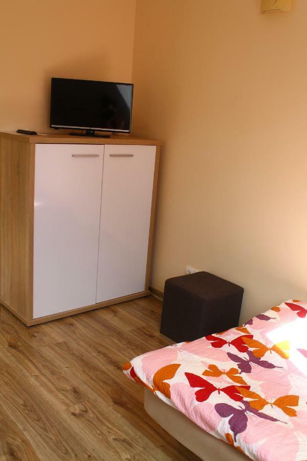 Bajkowe Mazury Appartement Mikołajki Buitenkant foto